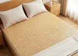 Chiếu Trúc Hạt Vàng